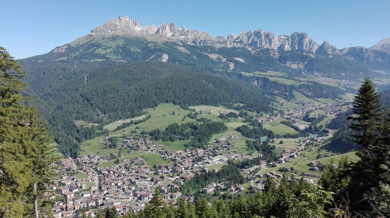 Appartamenti Dolomiti Moena Exterior foto